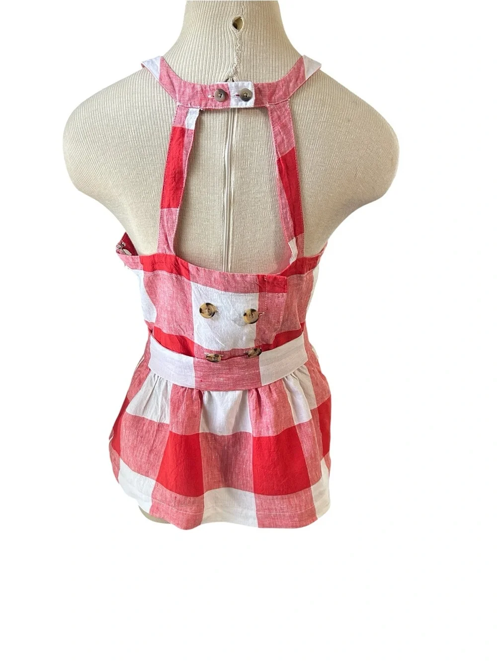 Crown & Ivy Women's Size 6
Red White Gingham Linen
Peplum Halter Top - Picture 5 of 8